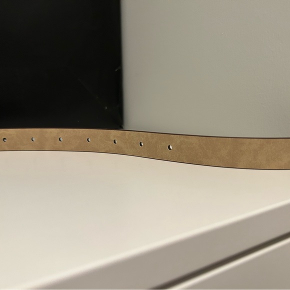 NWT Banana Republic Women's Ostrich Synthetic Leather Belt, XS, Gold Buckle - Picture 8 of 11